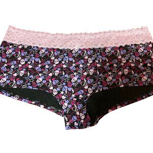 Skull Print Boy Short Underwear w/ Lace Band